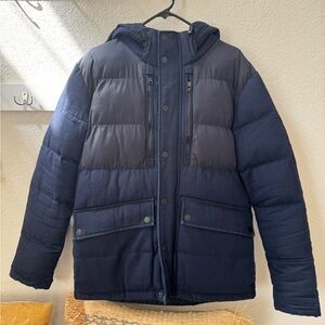 Zara Men's Dark Blue Puffer Jacket